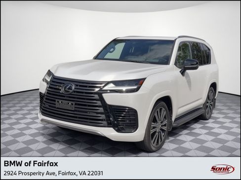 Used 2024 Lexus LX 600 4WD w/ Appearance Package image 1