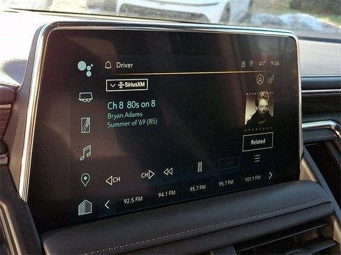 Certified 2024 Chevrolet Suburban LT image 14