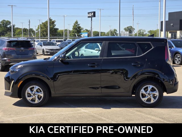 Certified 2024 Kia Soul LX w/ Option Group 015 FWD image 3