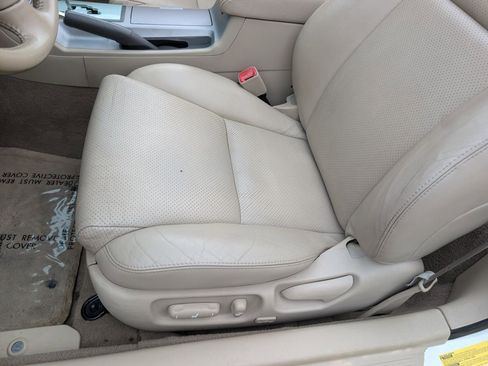 Used 2006 Toyota Solara SLE image 39