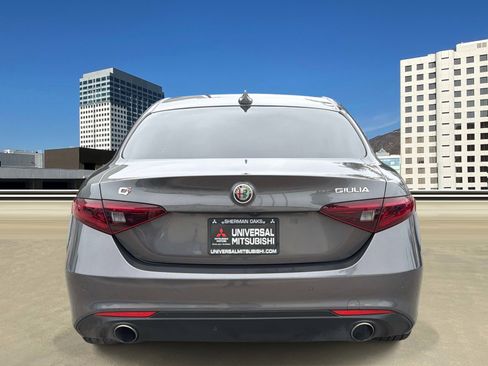 Used 2020 Alfa Romeo Giulia Ti AWD/4WD image 4