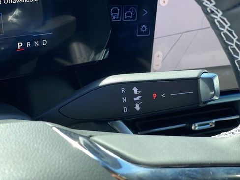 New 2026 Chevrolet Equinox EV LT FWD image 24