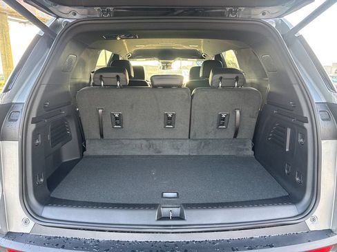 New 2026 Chevrolet Traverse LT FWD image 6