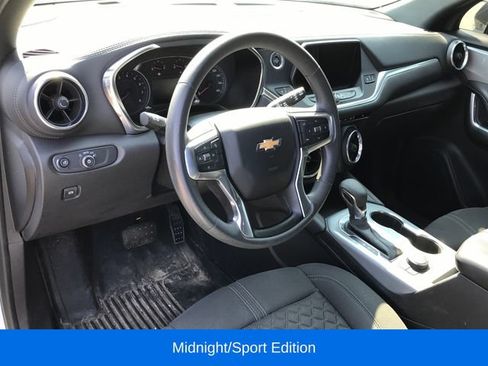 Used 2021 Chevrolet Blazer LT AWD/4WD image 3