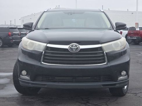 Used 2014 Toyota Highlander Limited w/ Driver Technology Package image 19