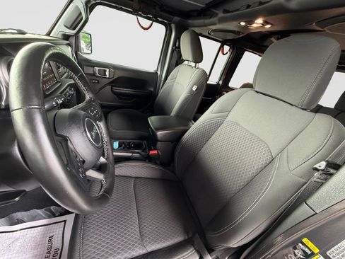 Used 2021 Jeep Wrangler Unlimited Sport AWD/4WD image 13