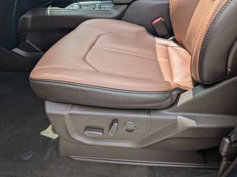 Used 2022 Ford Expedition King Ranch RWD image 21