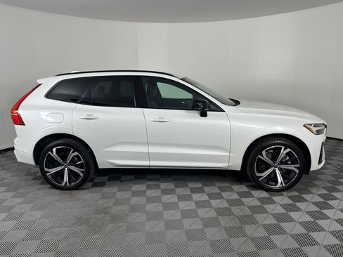 Used 2022 Volvo XC60 T8 R-Design w/ Advanced Package AWD/4WD image 14
