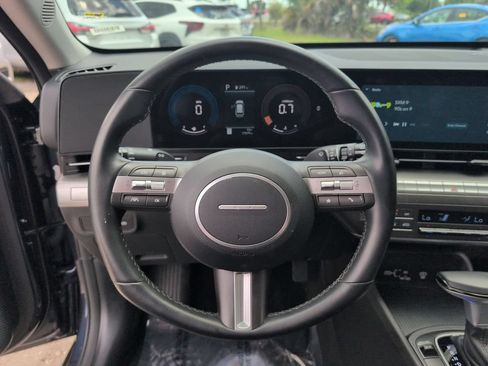 Used 2025 Hyundai Kona SEL FWD image 22