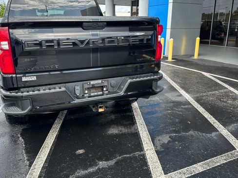 Used 2021 Chevrolet Silverado 1500 Custom w/ Rally Edition AWD/4WD image 6