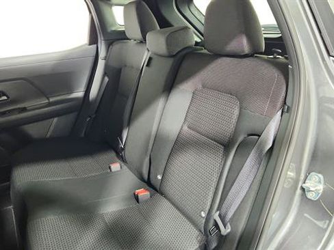 Used 2025 Nissan Kicks S image 27