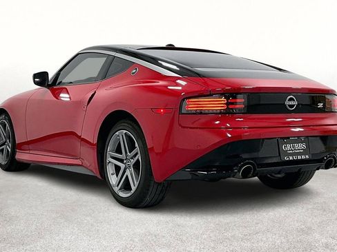 Used 2025 Nissan Z Sport w/ Floor Mat Package image 15