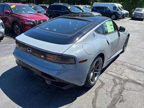 New 2026 Nissan Z Sport w/ Floor Mat Package RWD image 7