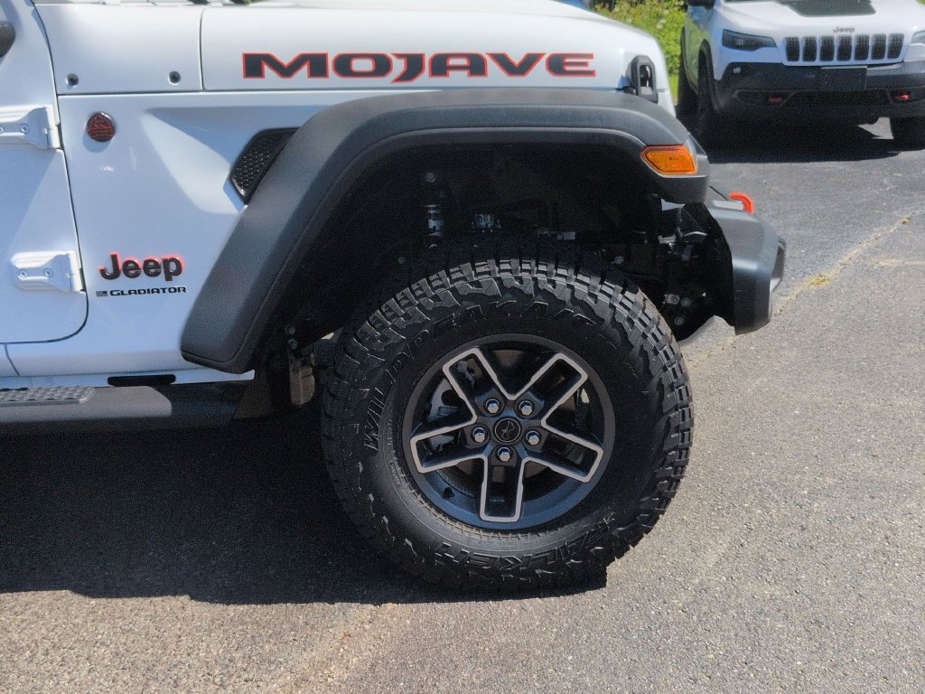 New 2026 Jeep Gladiator Mojave AWD/4WD image 9