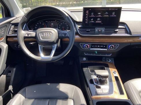Certified 2023 Audi Q5 2.0T Premium w/ Convenience Package AWD/4WD image 14