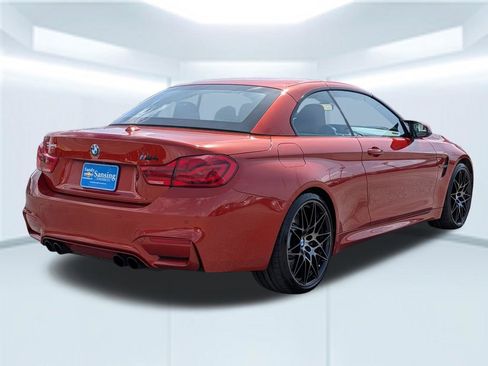 Used 2018 BMW M4 Convertible image 6