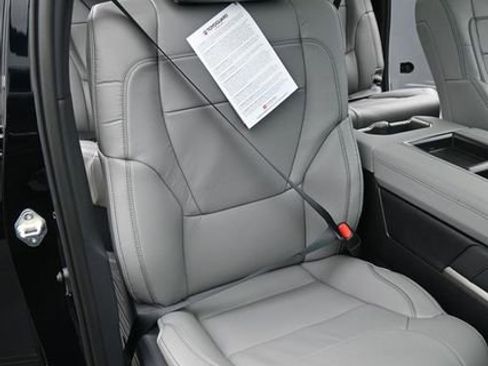 New 2026 Toyota Tundra Limited AWD/4WD image 16