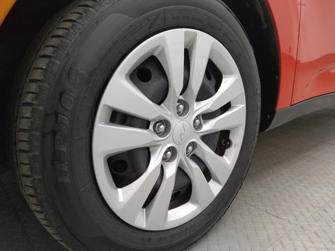 Used 2022 Kia Soul LX image 31