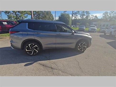 Used 2023 Mitsubishi Outlander SEL image 36