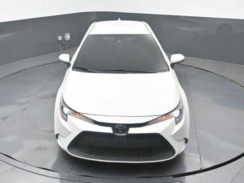 Used 2022 Toyota Corolla LE FWD image 14