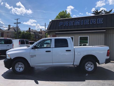 Used 2019 RAM 1500 Tradesman w/ Popular Equipment Group AWD/4WD image 3