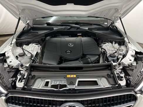 Used 2026 Mercedes-Benz GLC 300 image 31