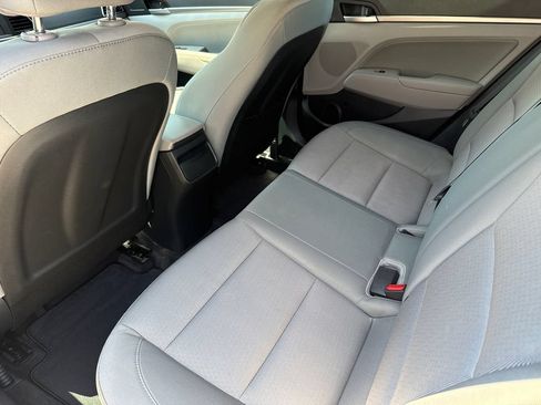Used 2017 Hyundai Elantra SE w/ SE A/T Tech Package 03 FWD image 15