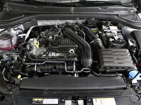 Used 2026 Volkswagen Jetta SE image 22