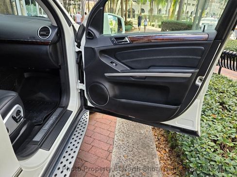 Used 2011 Mercedes-Benz GL 450 GL 450 4MATIC 4dr GL450 image 62