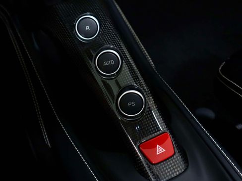 Certified 2018 Ferrari 488 Spider RWD image 31