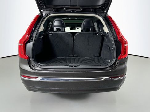 New 2025 Volvo XC90 B6 Ultra w/ Protection Package Premier image 20