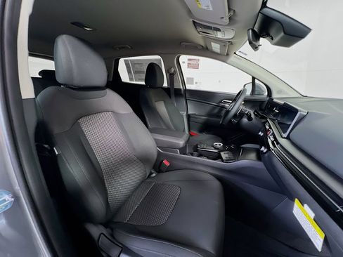 New 2026 Kia Sportage LX image 27