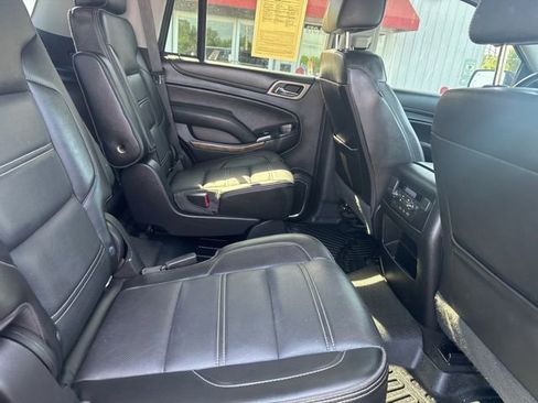 Used 2018 GMC Yukon Denali w/ Denali Ultimate Package AWD/4WD image 12