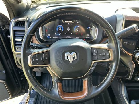 Used 2023 RAM 2500 Limited AWD/4WD image 18