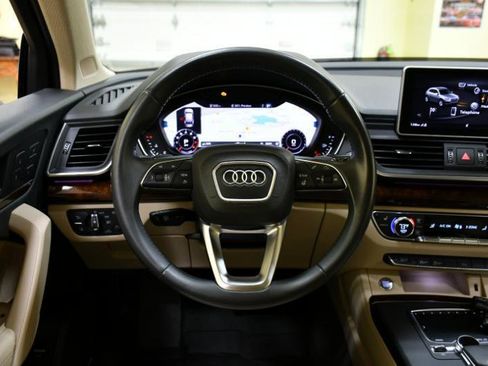 Used 2018 Audi Q5 Prestige w/ Prestige Package image 21