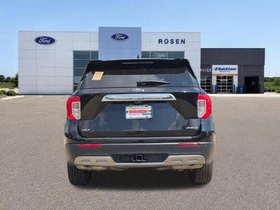 Certified 2023 Ford Explorer XLT w/ Equipment Group 202A