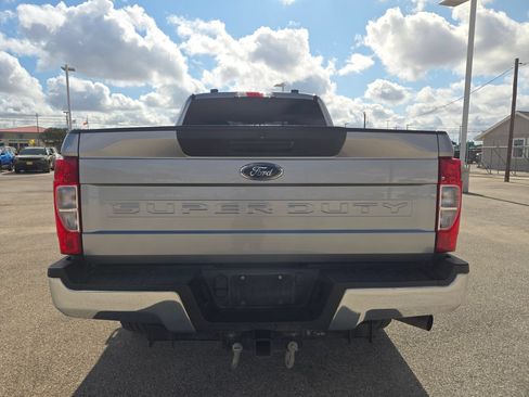 Used 2020 Ford F250 XL w/ STX Appearance Package AWD/4WD image 4