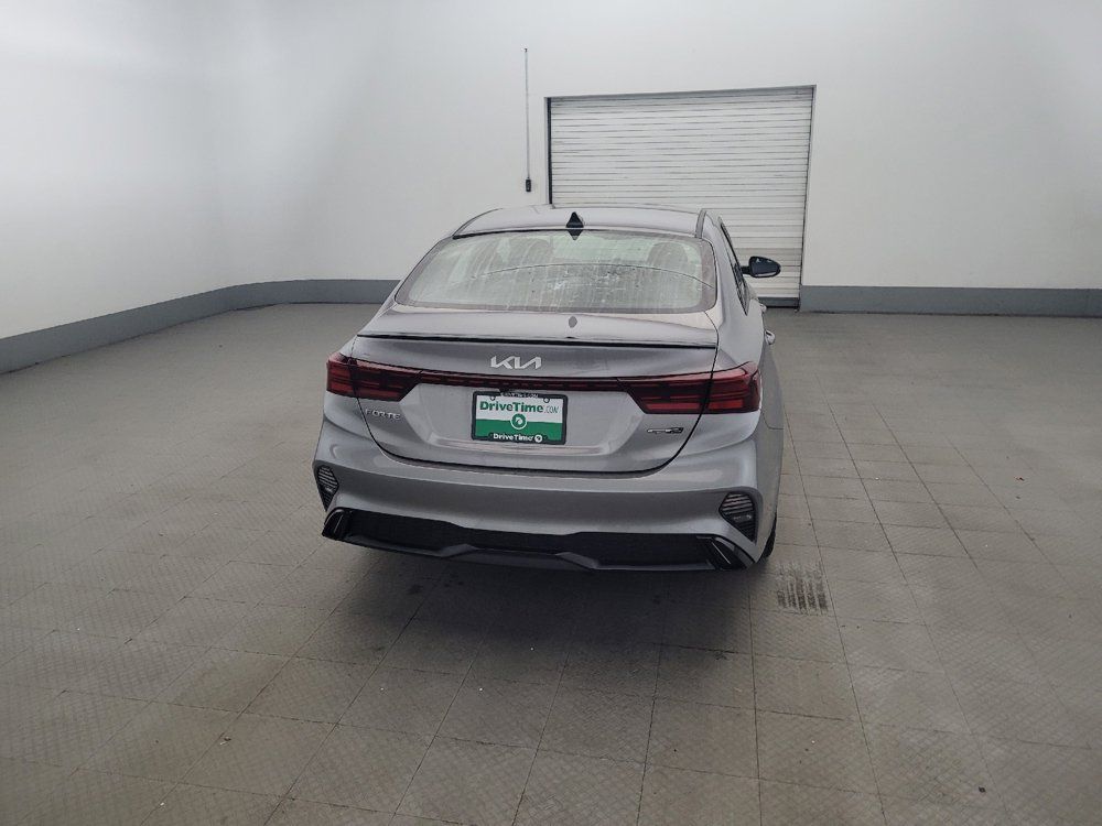 Used 2023 Kia Forte GT-Line w/ GT-Line Premium Package FWD image 7