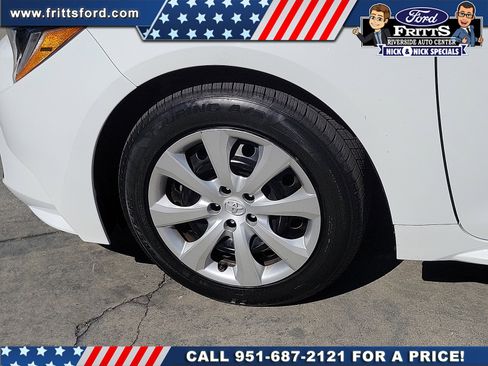 Used 2024 Toyota Corolla LE FWD image 18