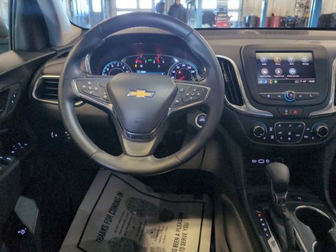 Used 2024 Chevrolet Equinox LT image 10