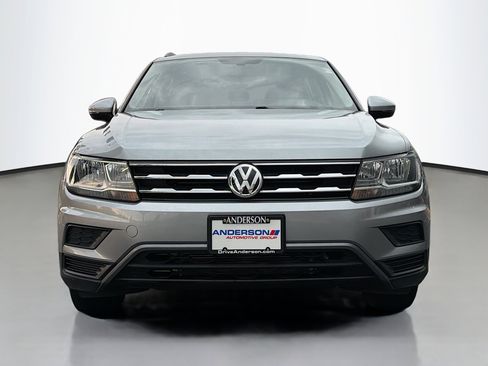 Used 2021 Volkswagen Tiguan SE w/ Panoramic Sunroof Package AWD/4WD image 15