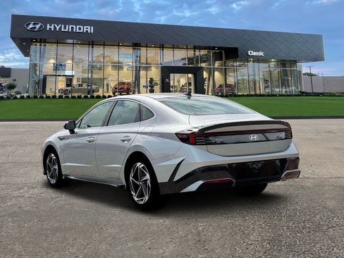 Certified 2026 Hyundai Sonata SEL FWD image 5