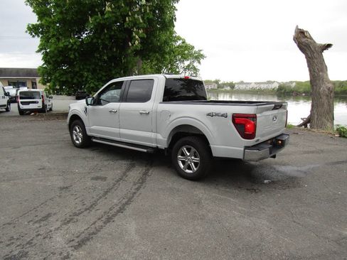 Used 2024 Ford F150 XLT AWD/4WD image 37