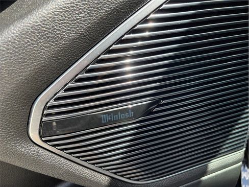 Used 2023 Jeep Grand Cherokee Overland image 28