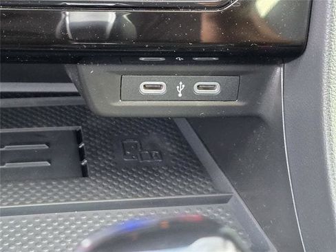 New 2026 Volkswagen Jetta SE image 24