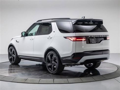 New 2026 Land Rover Discovery Limited Edition AWD/4WD image 3
