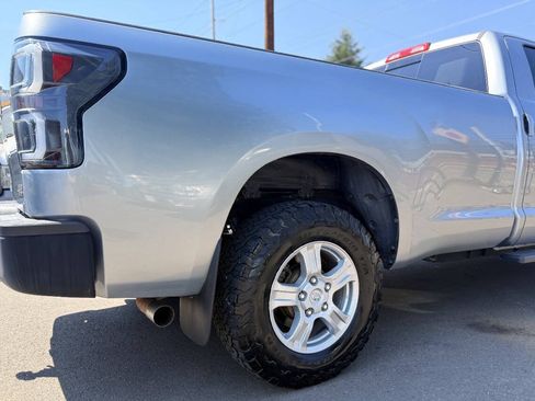 Used 2011 Toyota Tundra 4x4 Double Cab Long Bed w/ Cold Weather Pkg image 10