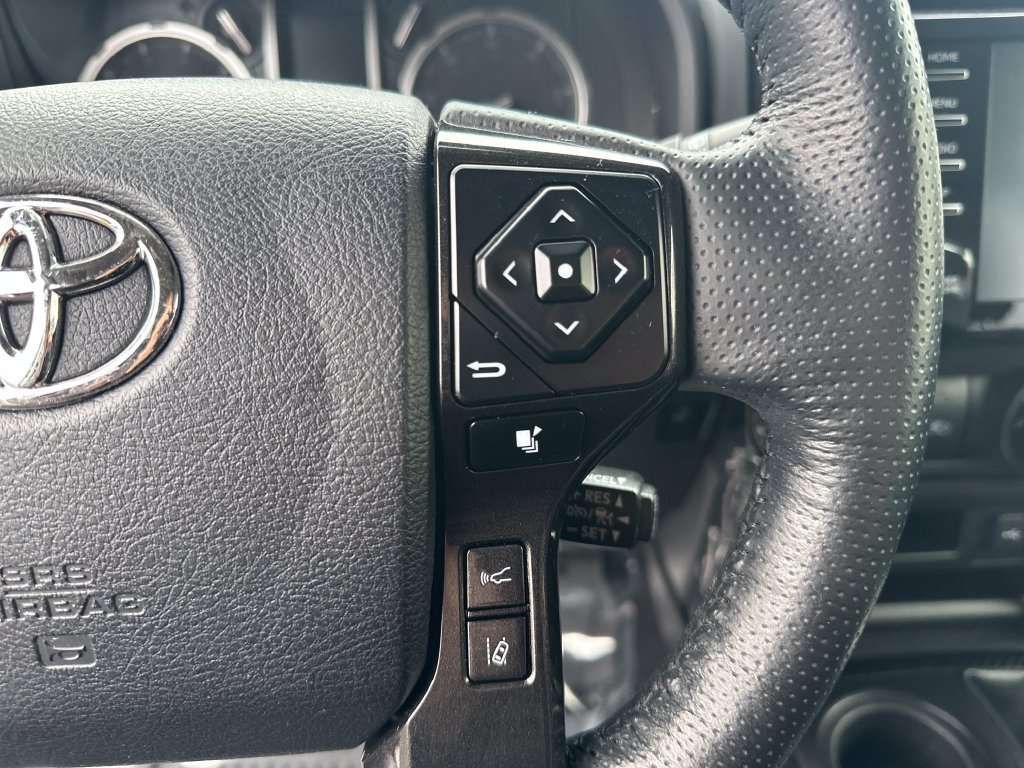 Certified 2024 Toyota 4Runner TRD Off-Road Premium AWD/4WD image 20