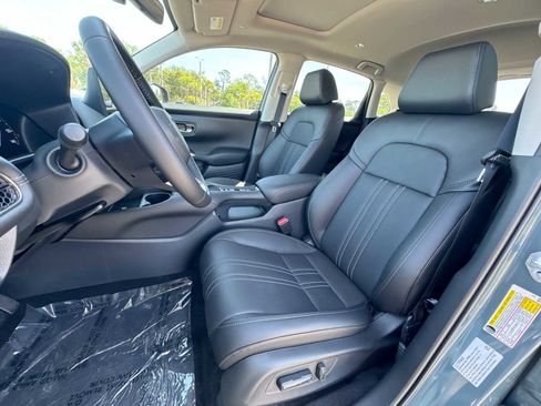 New 2026 Honda HR-V EX-L image 13