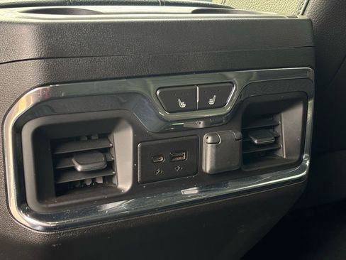 Used 2023 GMC Sierra 2500 Denali w/ Denali Ultimate Package image 32